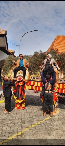 Menjelang Tutup Tahun 2025, SMK Negeri 12 Surabaya Gelar Sertijab dan Pisah Sambut Kepala Sekolah Baru