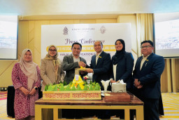 TRIMURTI RESTAURANT GRAND MERCURE MALANG MIRAMA RESMI BERSERTIFIKAT HALAL ‎