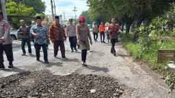 Wabup Sidoarjo Targetkan Perbaikan Jalan Rusak dan Jembatan Rampung ‎Sebelum Lebaran