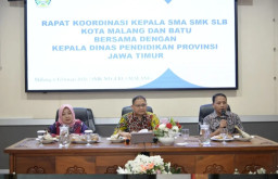 Kadindik Jatim Pimpin Rapat Koordinasi Kepala SMA/SMK/SLB Malang Raya, Matangkan Kesiapan Sambut Harlah ke-100 NU