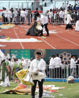 Kepala Dinas Pendidikan Jatim Turun Tangan Bersihkan Stadion Gajayana Usai Mujahadah Kubro Harlah ke-100 NU