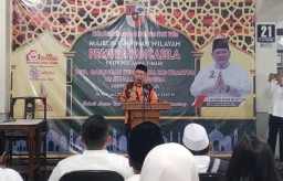 Santunan Anak Yatim Warnai Silaturahmi Pemuda Pancasila dan Gapeknas se-Jawa Timur