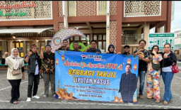 Ramadan Berbagi, Media Liputan Kasus Tebar 500 Takjil di Depan Masjid Hidayatullah