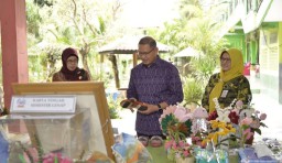 Kreativitas Siswa SMAN 1 Krian Dapat Apresiasi, Kadindik Jatim Kagum Karya Daur Ulang Bertema Zero Waste