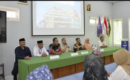 Guru Penentu Masa Depan Bangsa, Kadisdik Jatim Aries Agung Paewai Beri Motivasi GTK di SMK Kartanegara Wates