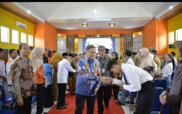 Kadisdik Jatim Tutup LKS Dikmen Wilayah Madiun–Ngawi, Apresiasi Talenta Unggul Siswa SMK dan SMA