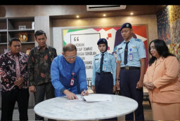 Perkuat Karakter Siswa, Disdik Jatim dan TNI AL Resmikan Kurikulum Bela Negara di SMK Maritim Lamongan