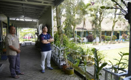 Kadindik Jatim Apresiasi Lingkungan Bersih dan Tertata di SMKN 2 Batu