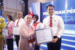 Ditres PPA - PPO Polda Jatim Terima Penghargaan dari Menteri PPPA ‎ ‎