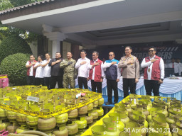 Polda Jatim Ungkap 66 Kasus Penyalahgunaan BBM dan LPG Subsidi, Potensi Kerugian Negara Capai Rp7,5 Miliar