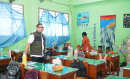 Kadisdik Jatim Tinjau SMAN 7 Kediri, Tegaskan Gerakan Sekolah Minim Sampah Plastik