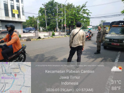 Antisipasi Adanya Parkir Truk & PKL Liar Satpol PP Awasi Ketat Sepanjang Jalan Semut Baru
