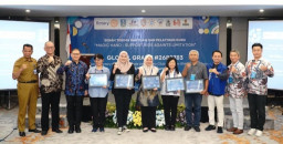 Lima SLB di Surabaya Terima Bantuan 'Magic Hand', Dindik Jatim Perkuat Pendidikan Inklusif
