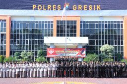 Kapolres Gresik Pimpin Upacara Hari Pancasila 2026, Ajak Personel Bumikan Nilai-Nilai Pancasila ‎