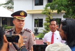 Polres Nganjuk Amankan Dua Tersangka Pengedar Narkoba Lintas Daerah dan 210,03 gram Sabu