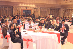 80 Tahun Mengabdi, Polri untuk Masyarakat: Forkopimda Gresik Gelar Upacara dan Tasyakuran Hari Bhayangkara ke-80