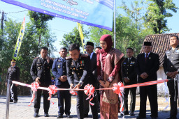 Hari Bhayangkara ke - 80, Polres Ngawi Bangun Sumur Bor Presisi untuk Masyarakat di Bringin