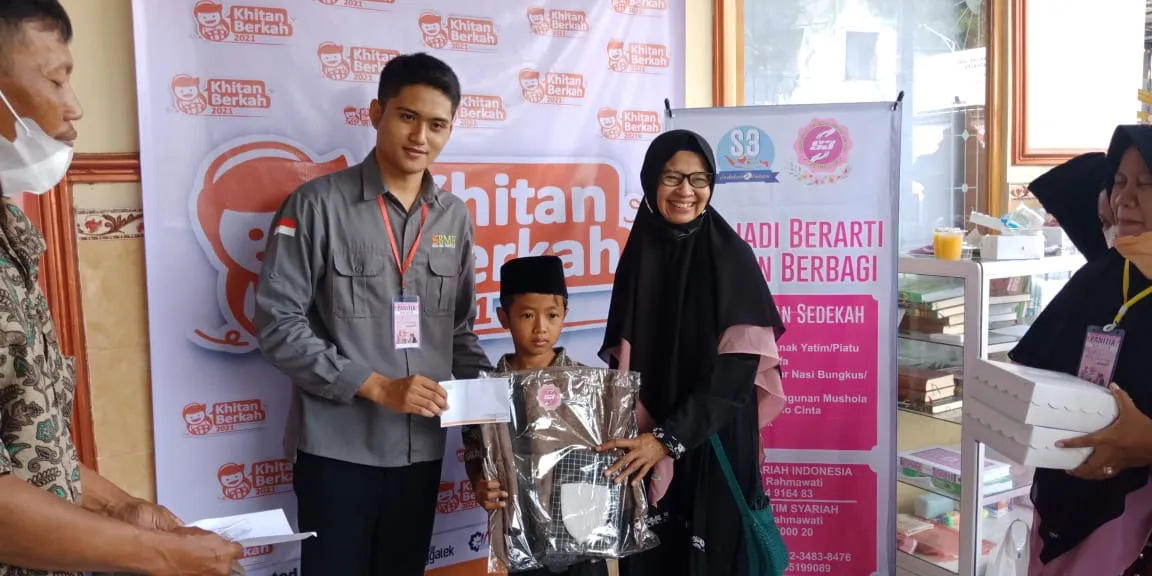 BMH GELAR KHITAN GRATIS UNTUK 286 ANAK YATIM & DHUAFA DI JATIM