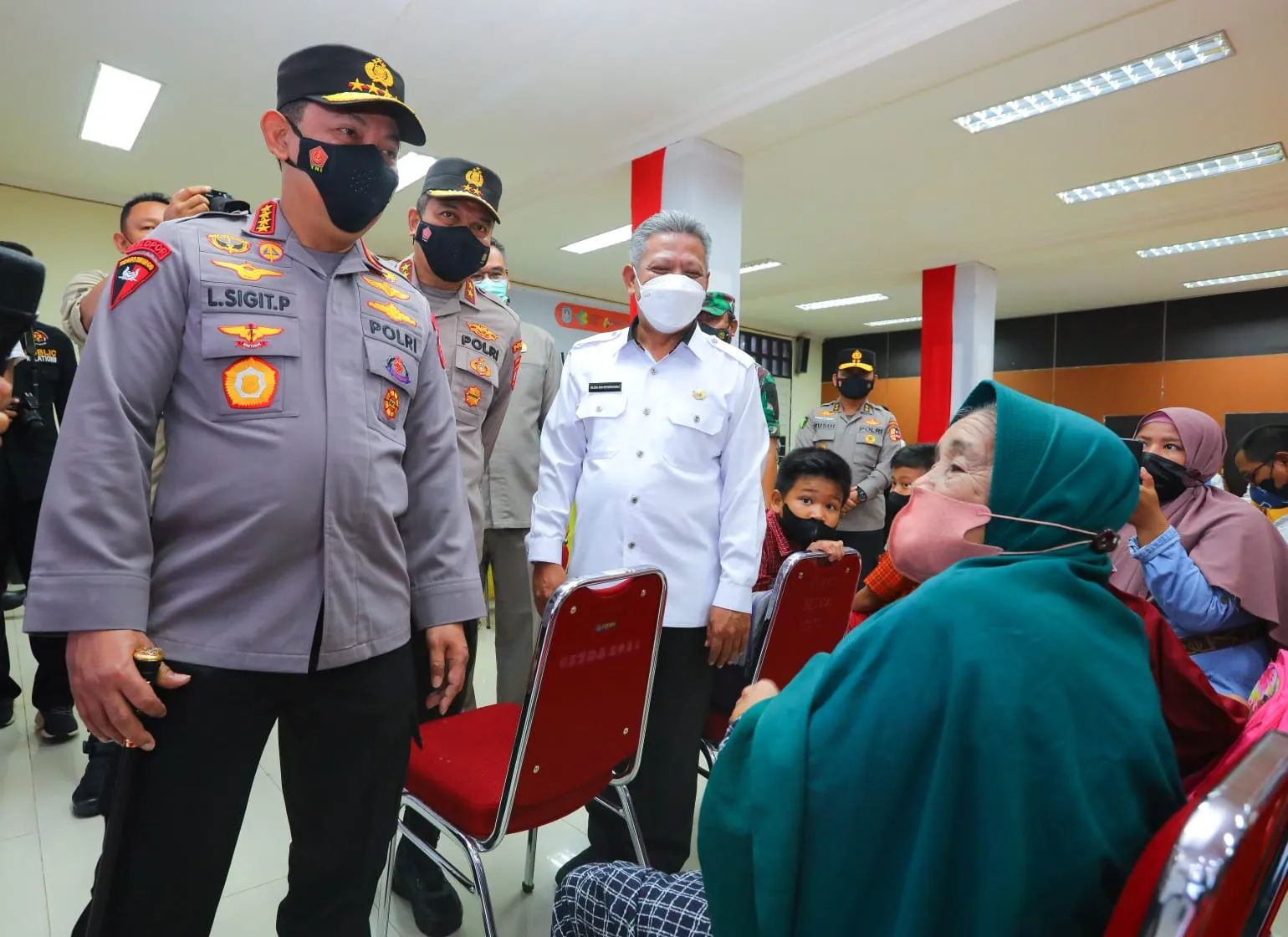 Cegah Omicron Terus Meningkat, Kapolri Tekankan Disiplin Prokes Hingga Vaksinasi Booster