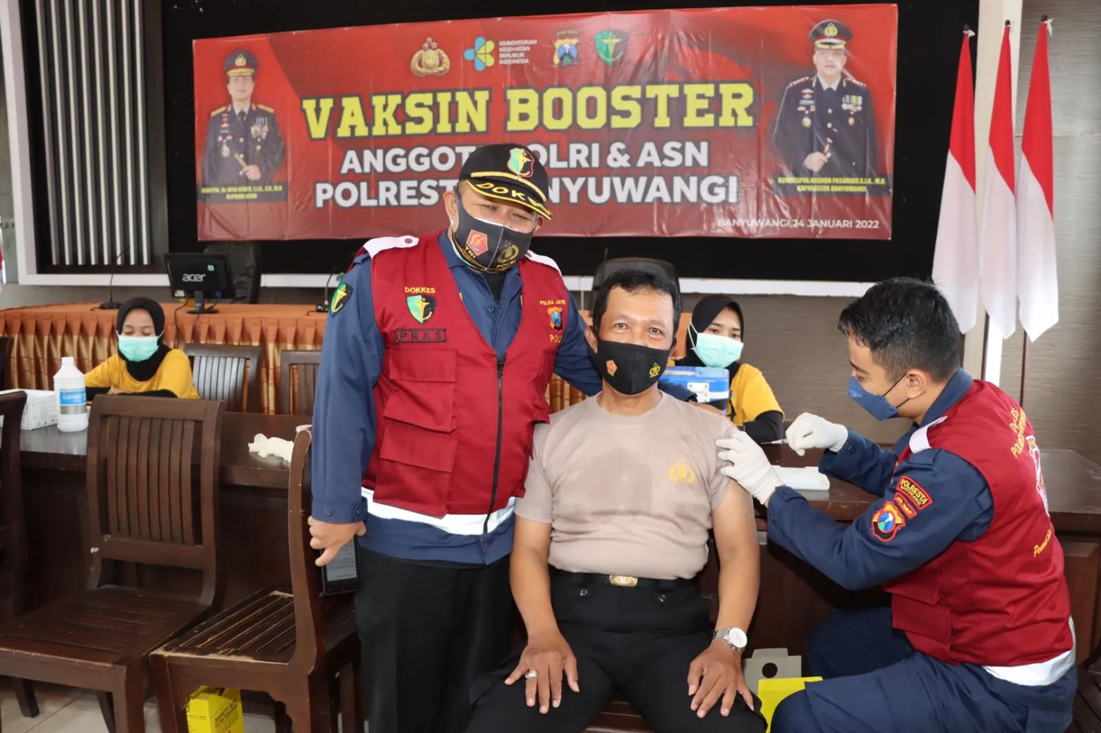 Polresta Banyuwangi Gencarkan Vaksinasi Booster untuk Anggota