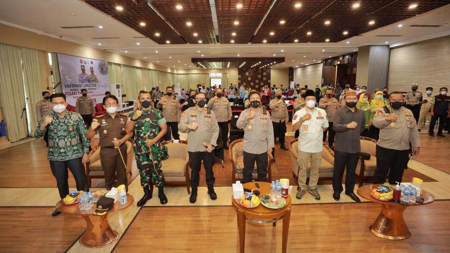 Genjot Vaksinasi Di Jatim, Kapolda Jatim Cek Vaksinasi di Pasuruan