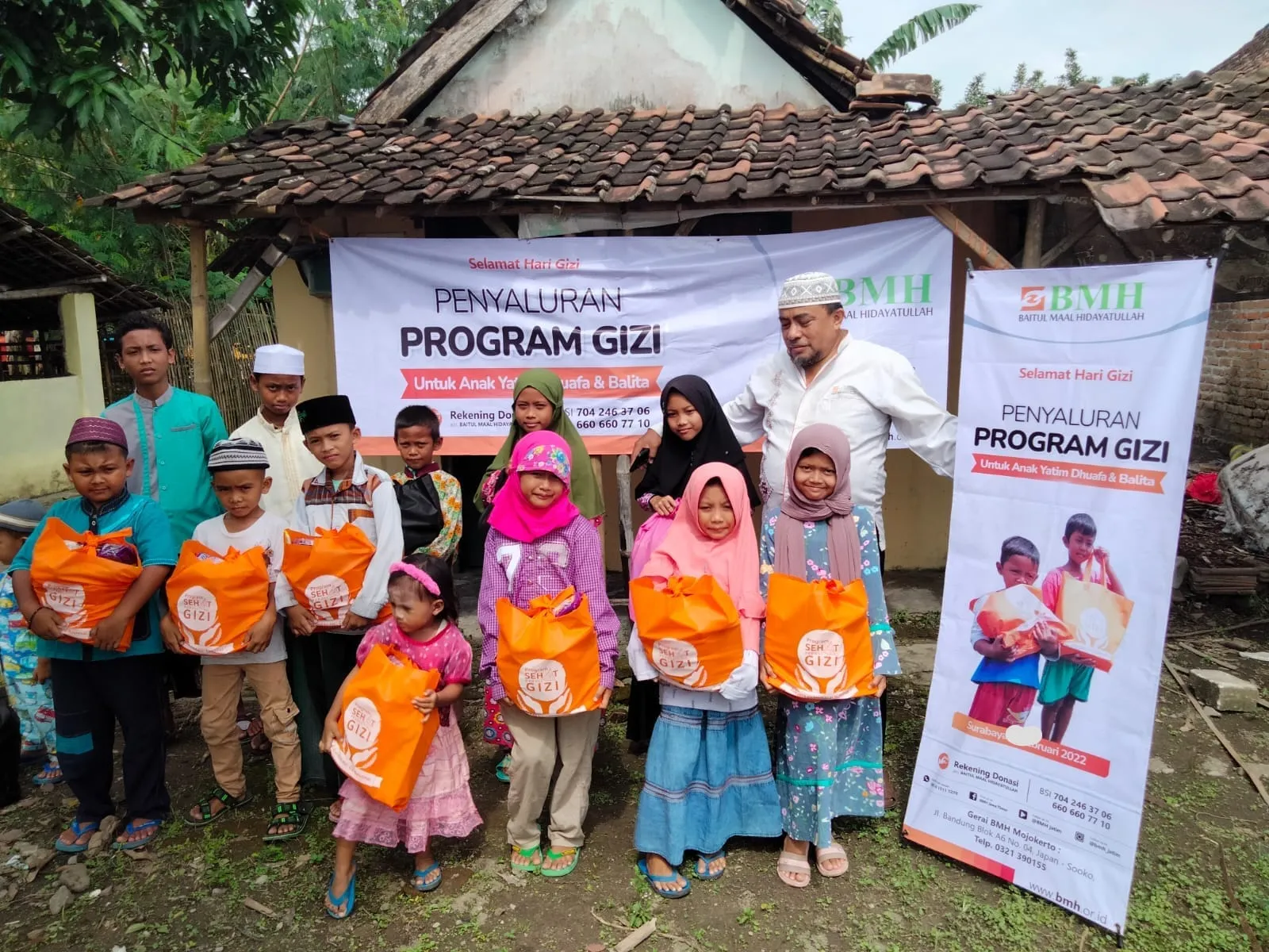 PEDULI GIZI, BMH JATIM BAGIKAN PAKET SEHAT UNTUK ANAK & BALITA