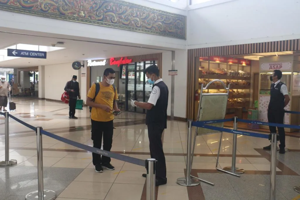 Pelaku Perjalanan Orang Dalam Negeri Wajib ANTIGEN DAN PCR JIKA BELUM Vaksin BOOSTER