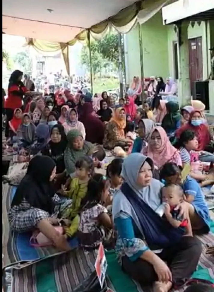 Mampir Sejenak di Wonoplintahan, Melihat Antusiasme Emak-Emak Dukung Cakadesnya