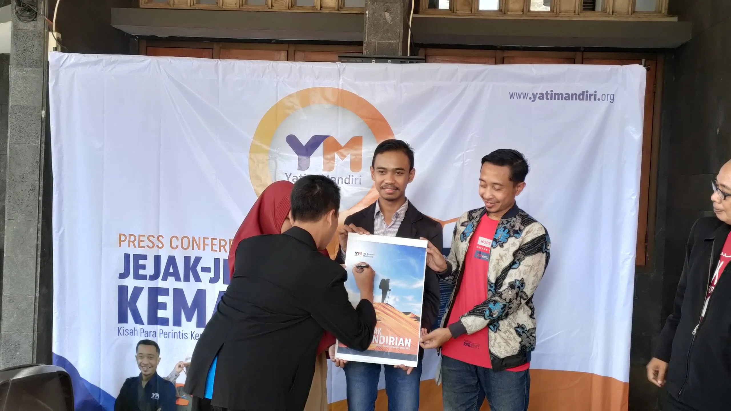 Jejak Jejak kemandirian