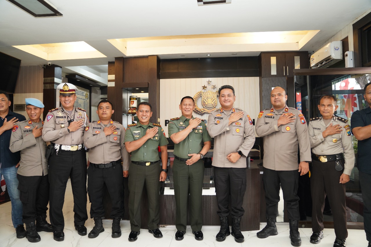 Danrem 084/Bhaskara Jaya, Silahturahmi Ke Polres Pelabuhan Tanjung Perak Surabaya