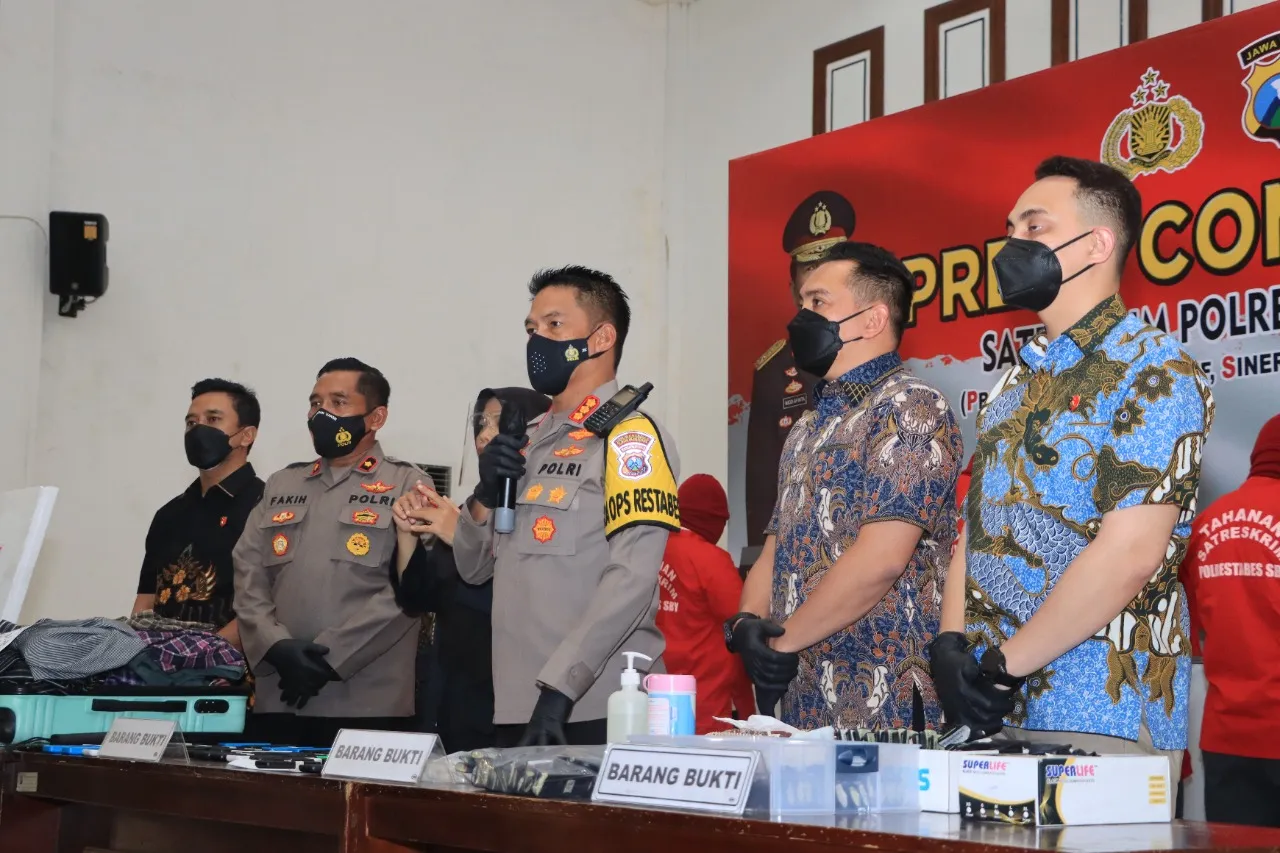 Satreskrim Polrestabes Surabaya Berhasil Bongkar Sindikat Joki Online Masuk SMBPTN