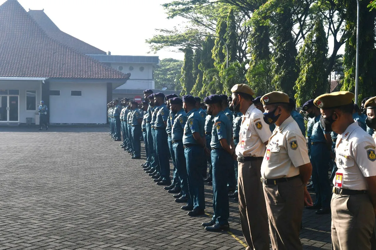 URGENSI DISIPLIN PRAJURIT DALAM MEMBENTUK KARAKTER SATUAN