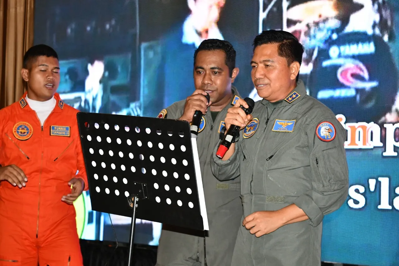 JAGA KEKOMPAKAN SERTA SILAHTURAHMI, PUSPENERBAL GELAR PILOT NIGHT