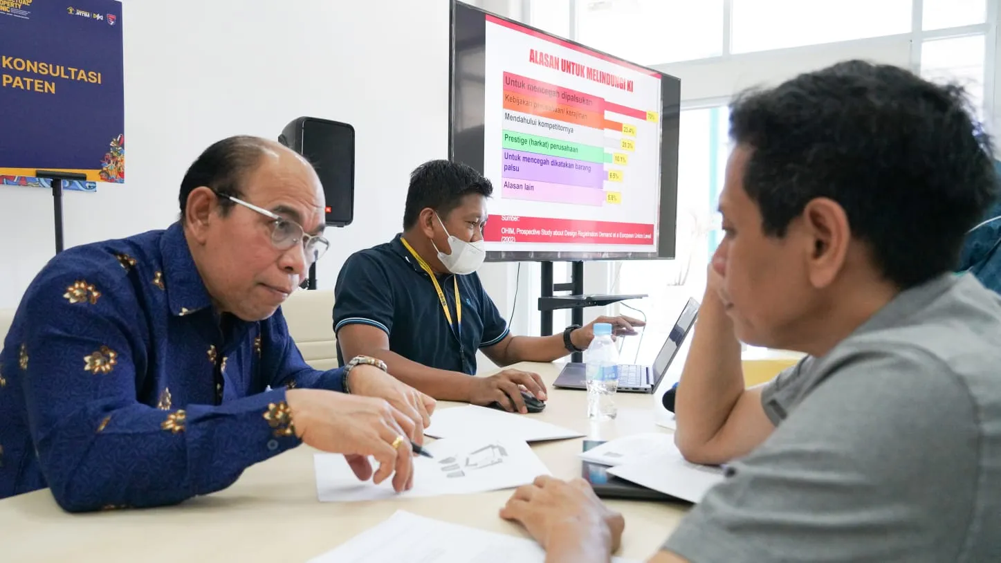 Rayakan Hari Kebangkitan Teknologi Nasional, Gelar Mobile Intellectual Property Clinic di ITS Surabaya