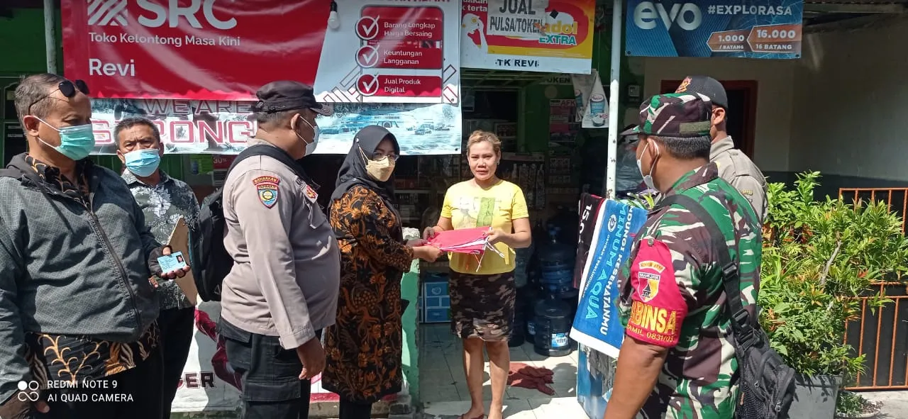 Tiga Pilar Kelurahan Kertajaya Melaksanakan Sambang Warga dan Himbuan pasangan Bendera Merah putih