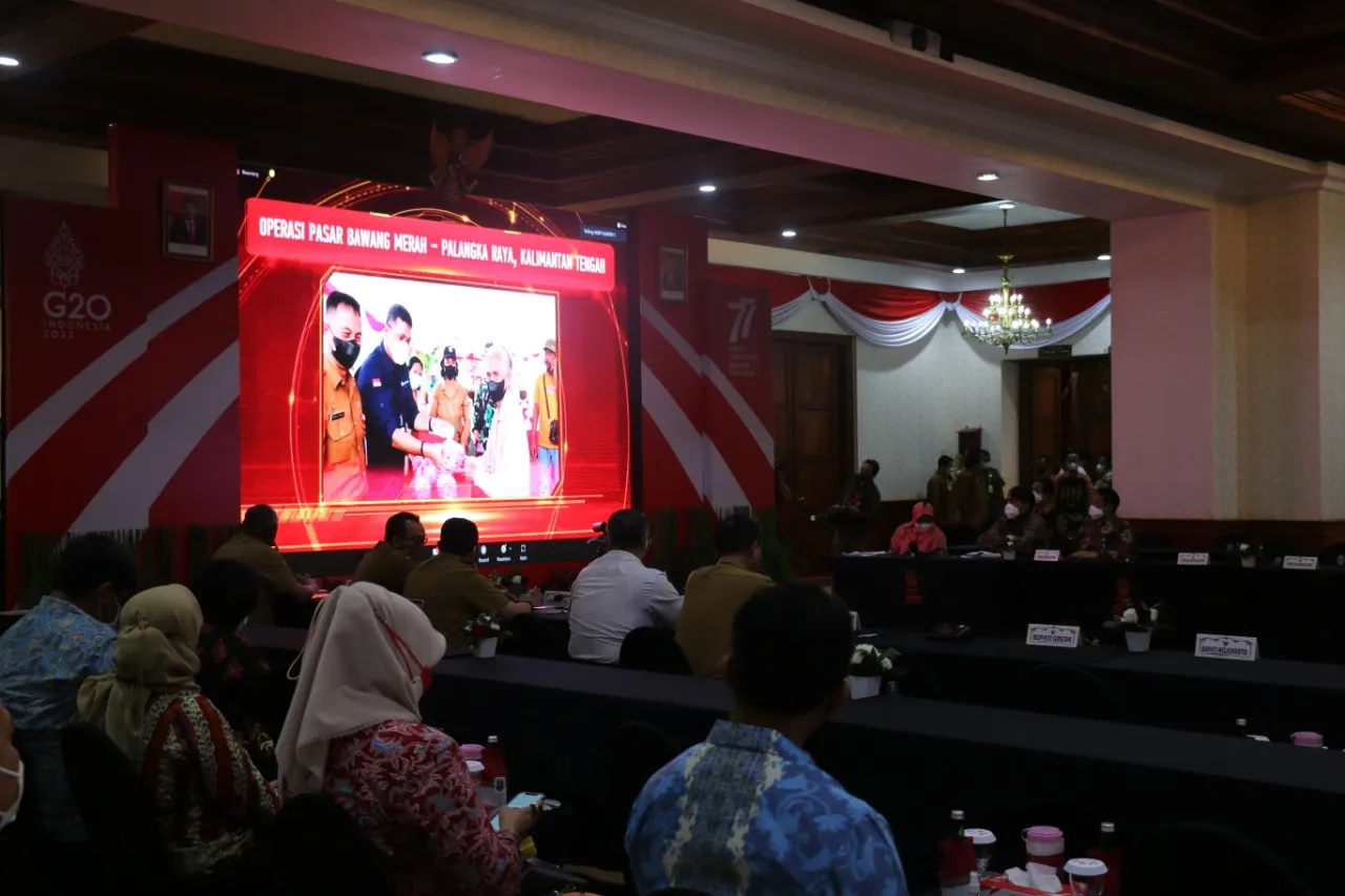 MERESPON RAKORNAS TPID, GUBERNUR JATIM ARAHKAN UPAYA PENGENDALIAN INFLASI