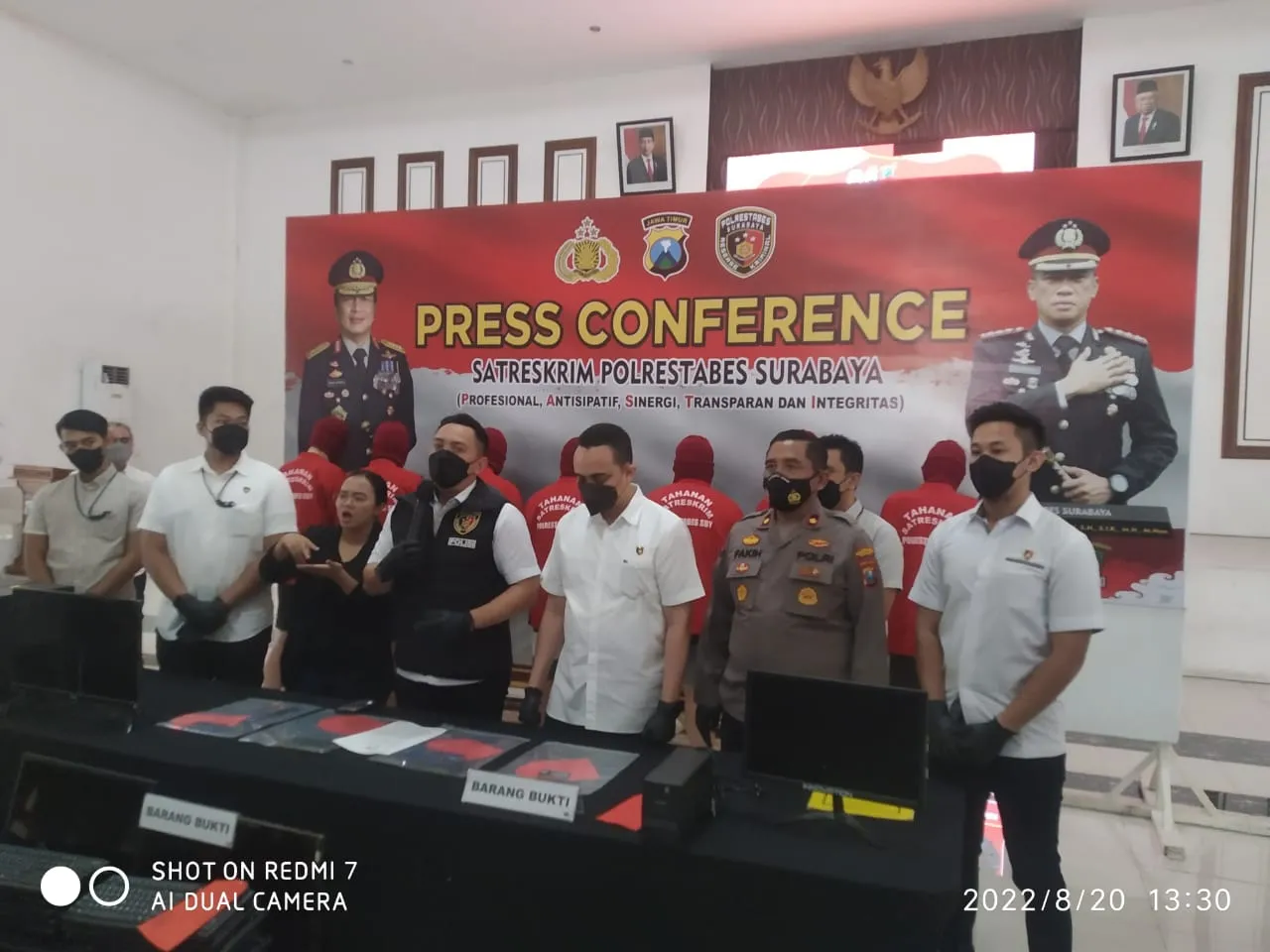 Satreskrim Polrestabes Surabaya Ungkap 7 Pelaku Sindikat Judi Online