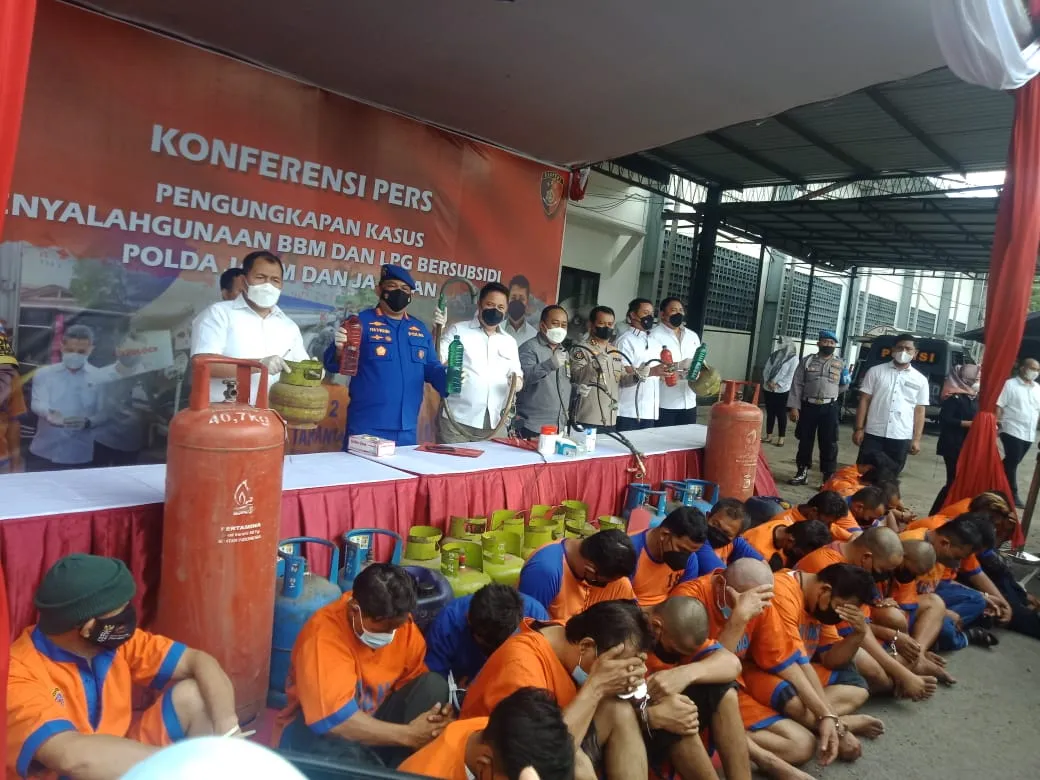 Polda Jatim lagi lagi Ungkap Penyalahgunaan LPG dan BBM Bersubsidi di Beberapa Wilayah