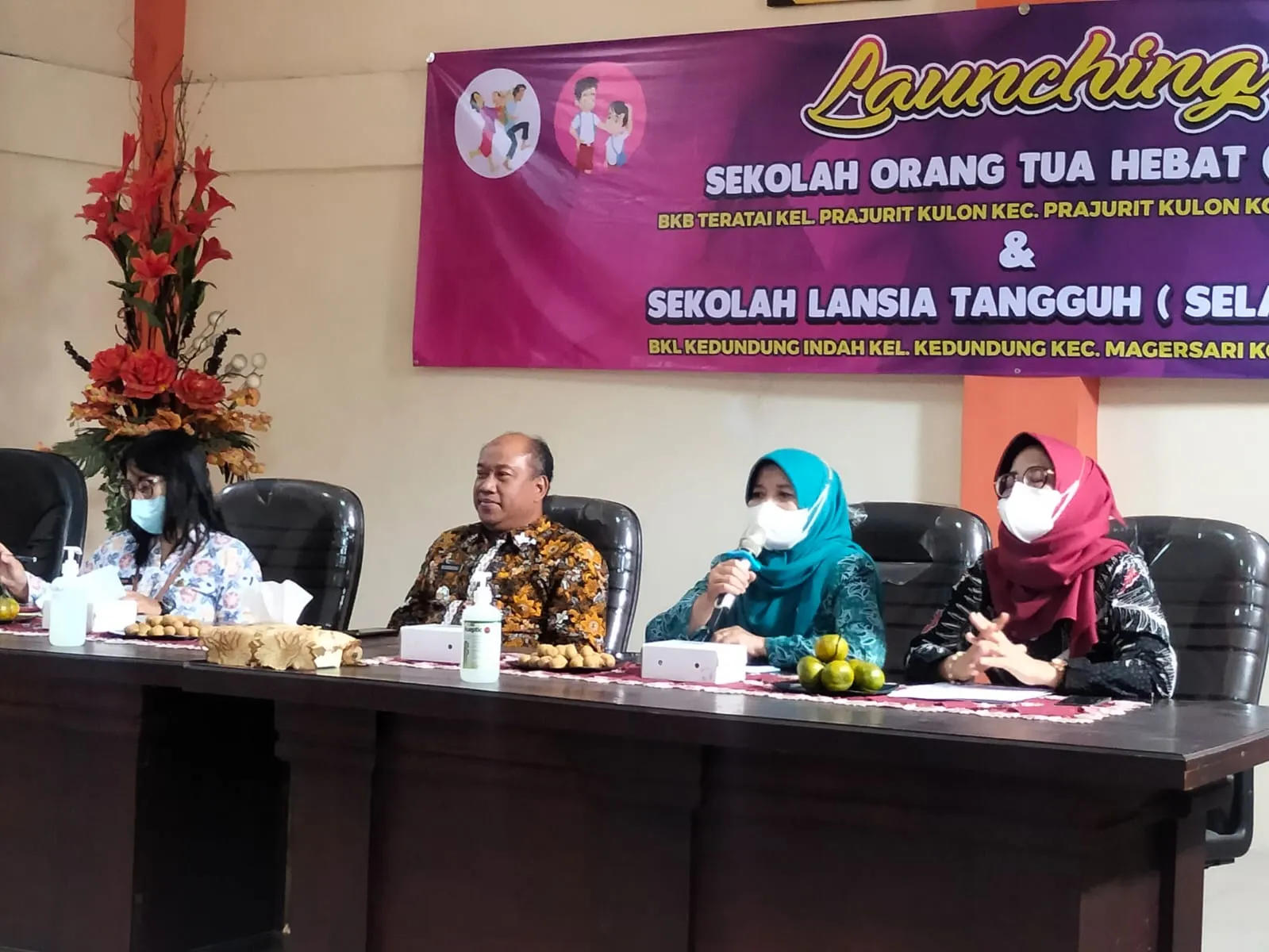 Sekolah Lansia Tangguh Kota Mojokerto Resmi Dibuka Oleh BKKBN Provinsi Jatim beserta Camat Magersari