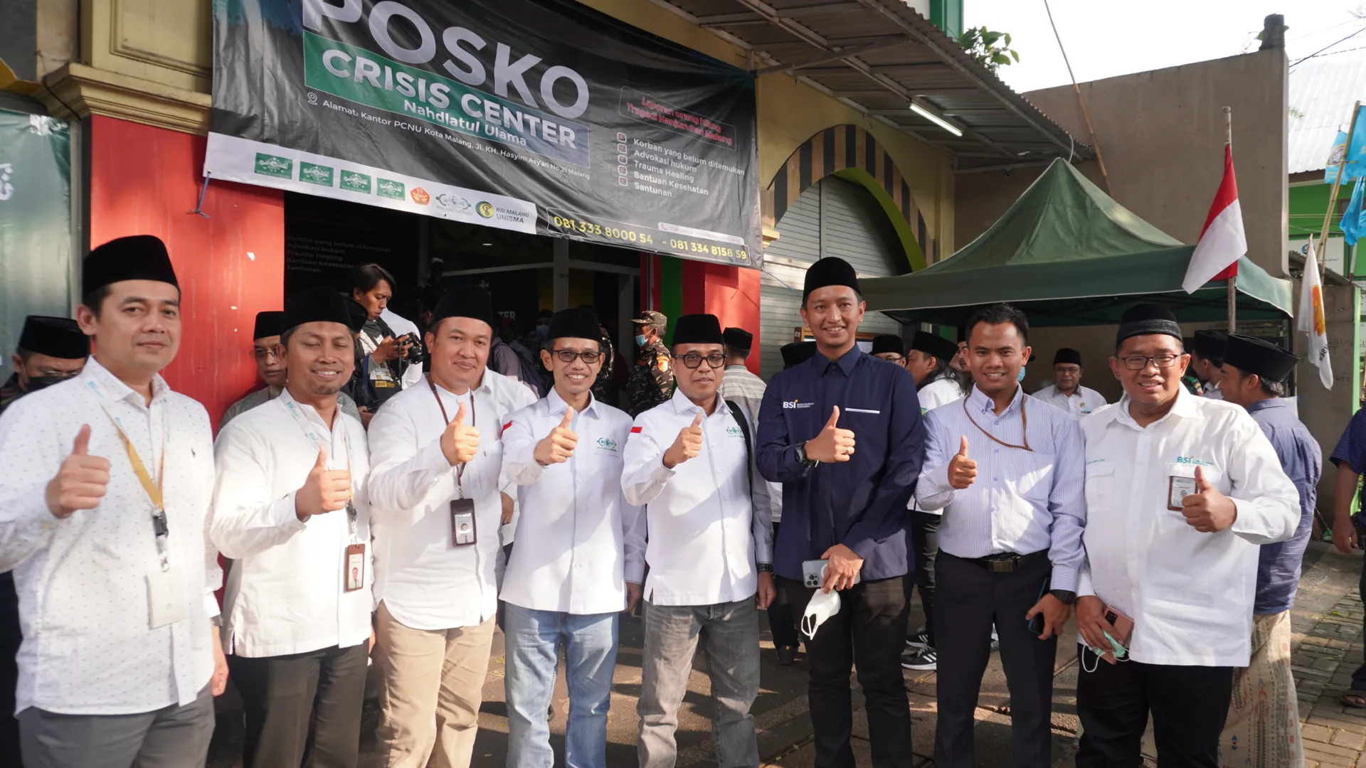 BSI dan BSI Maslahat Berikan Bantuan untuk Keluarga Korban Tragedi Kanjuruhan Malang