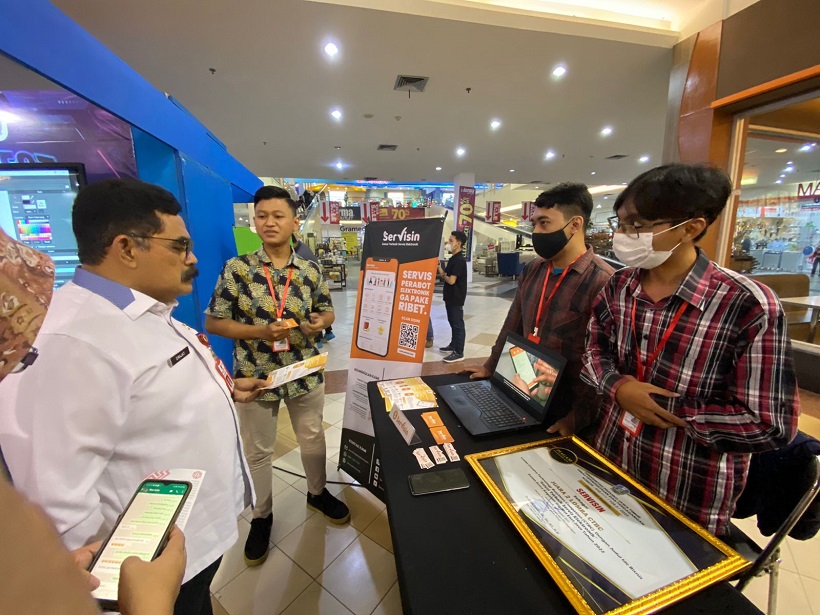 Startup Servisin Undika Raih Juara Creative Technology Business