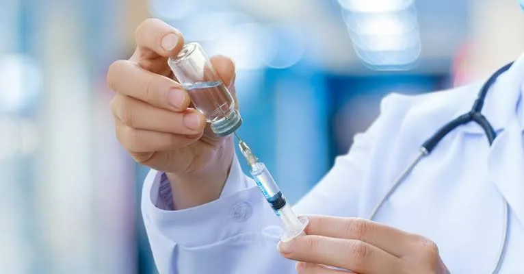 Stok Vaksin Meningitis bagi Jemaah Haji dan Umroh Diperbanyak