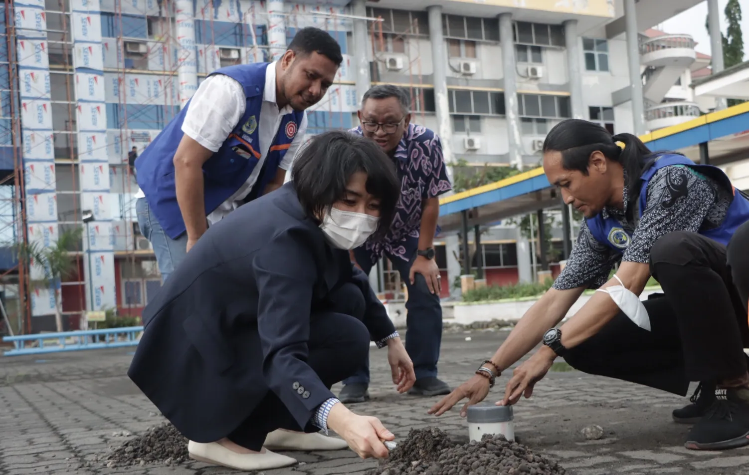 Creative Minds Jepang Kunjungi Kampus Unitomo