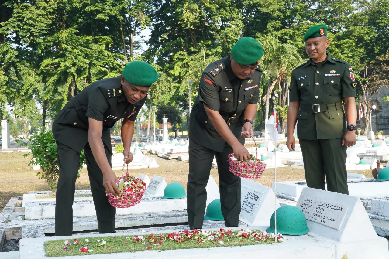 Ziarah dan Do'a Bersama Dalam Rangka HUT ke-72 Tahun 2023 Penerangan Angkatan Darat