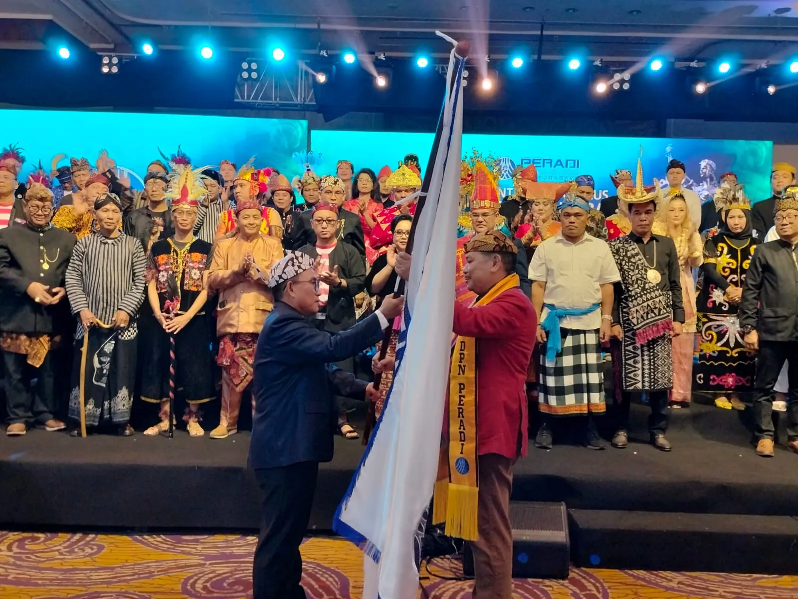 Resmi Di Lantik Pengurus DPC Peradi Surabaya Dan Komisi Pengawas Masa Bakti 2022-2027