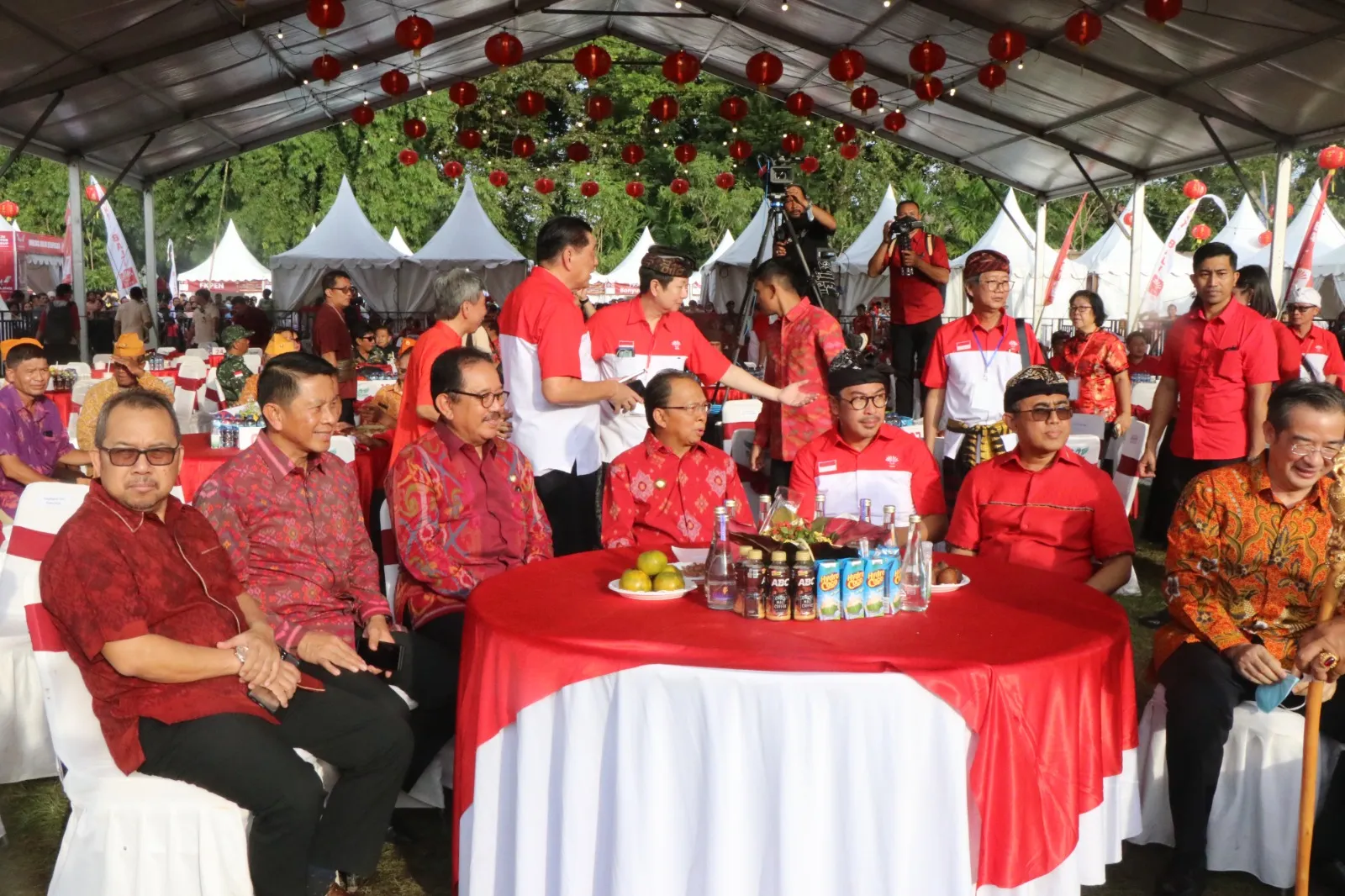 Kapolda Bali hadiri acara festival Imlek yang ke 2574