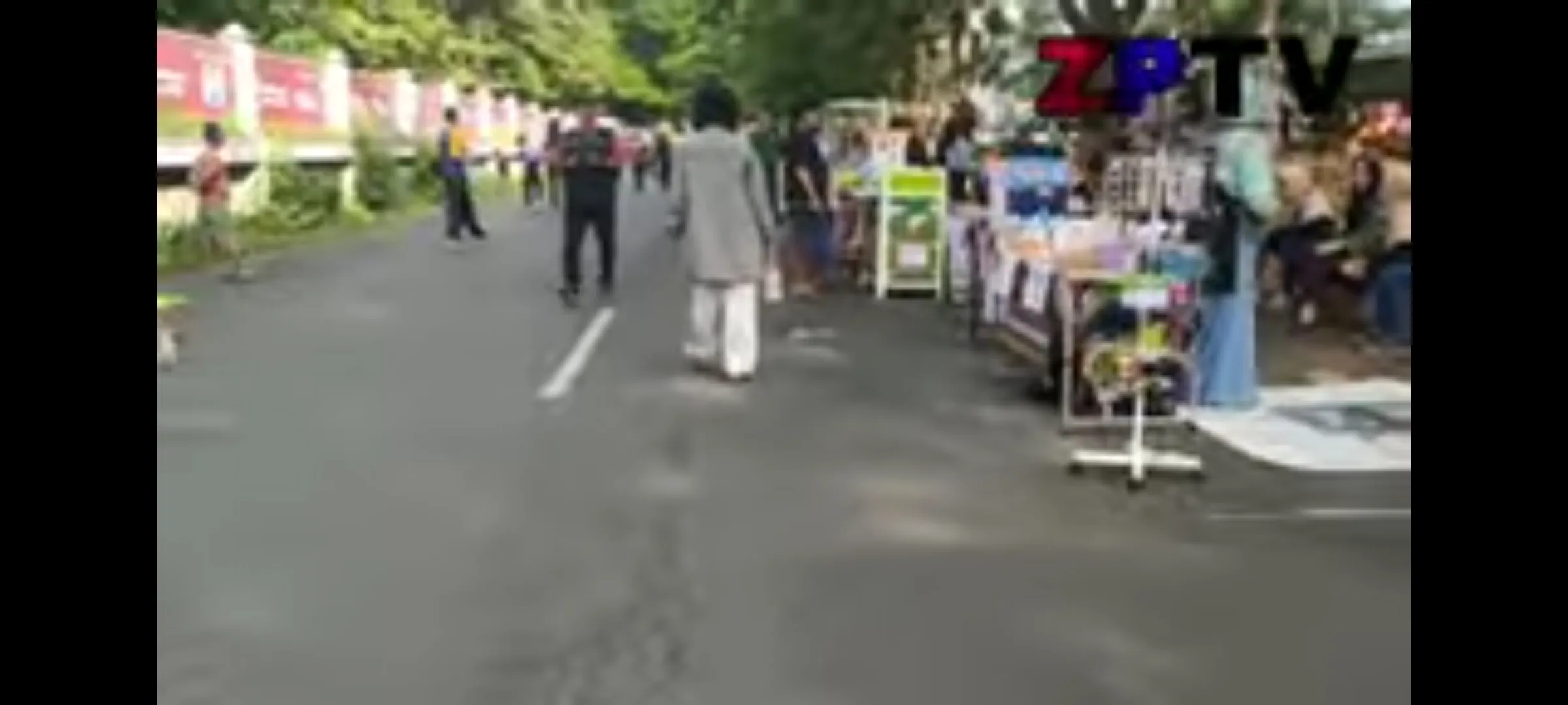 Warga Antusias Hadiri Surabaya Holiday