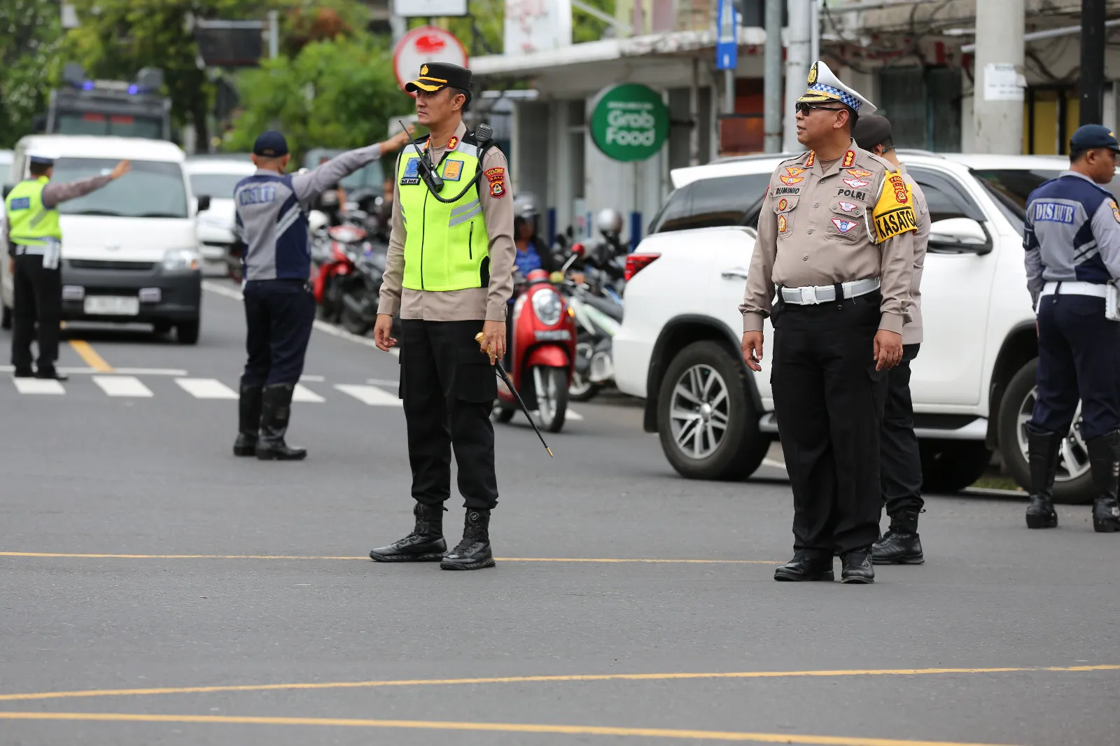 Kapolres Buleleng Pimpin Langsung PAM Kedatangan RI I