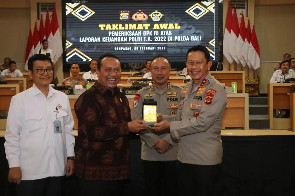 Kapolda Bali Hadiri Taklimat Awal Pemeriksaan BPK RI