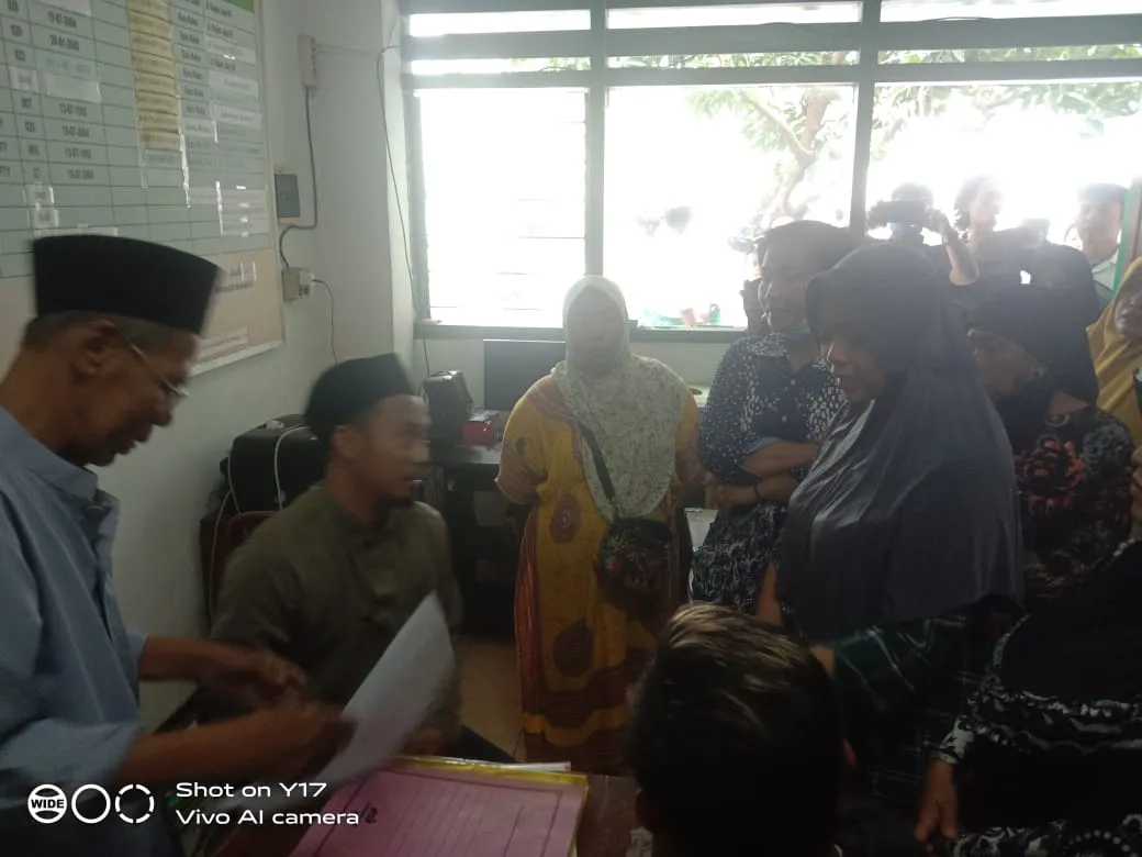 Pelecehan Sexsual, Sekolah MI AL-HIKMAH di Demo Ibu Korban